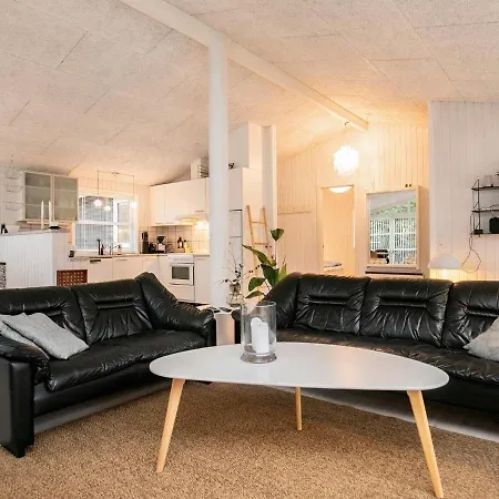 Liii Holiday home *
